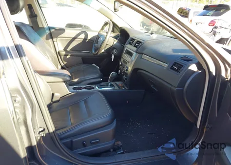 2011 Ford Fusion Sel z USA, uszkodzony, nr VIN 3FAHP0JG5BR303696